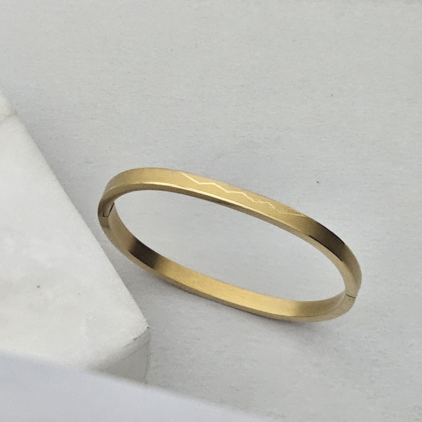 Elegant Minimal Kada Bracelet (Anti Tarnish) (Small Size)