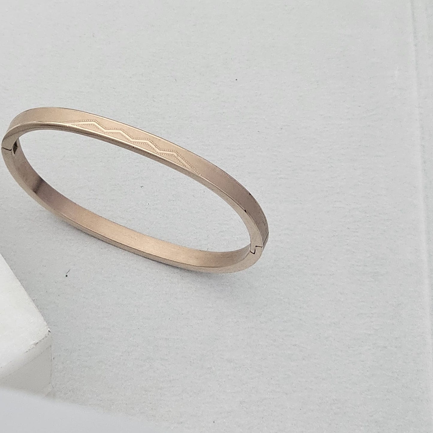 Elegant Minimal Kada Bracelet (Anti Tarnish) (Small Size)