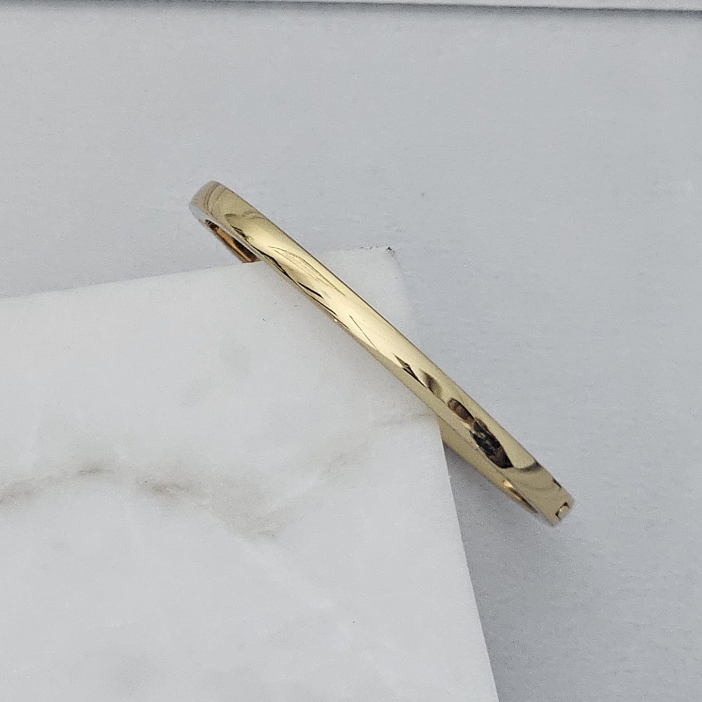Golden Plain Band Bracelet (Anti Tarnish) (Small Size)