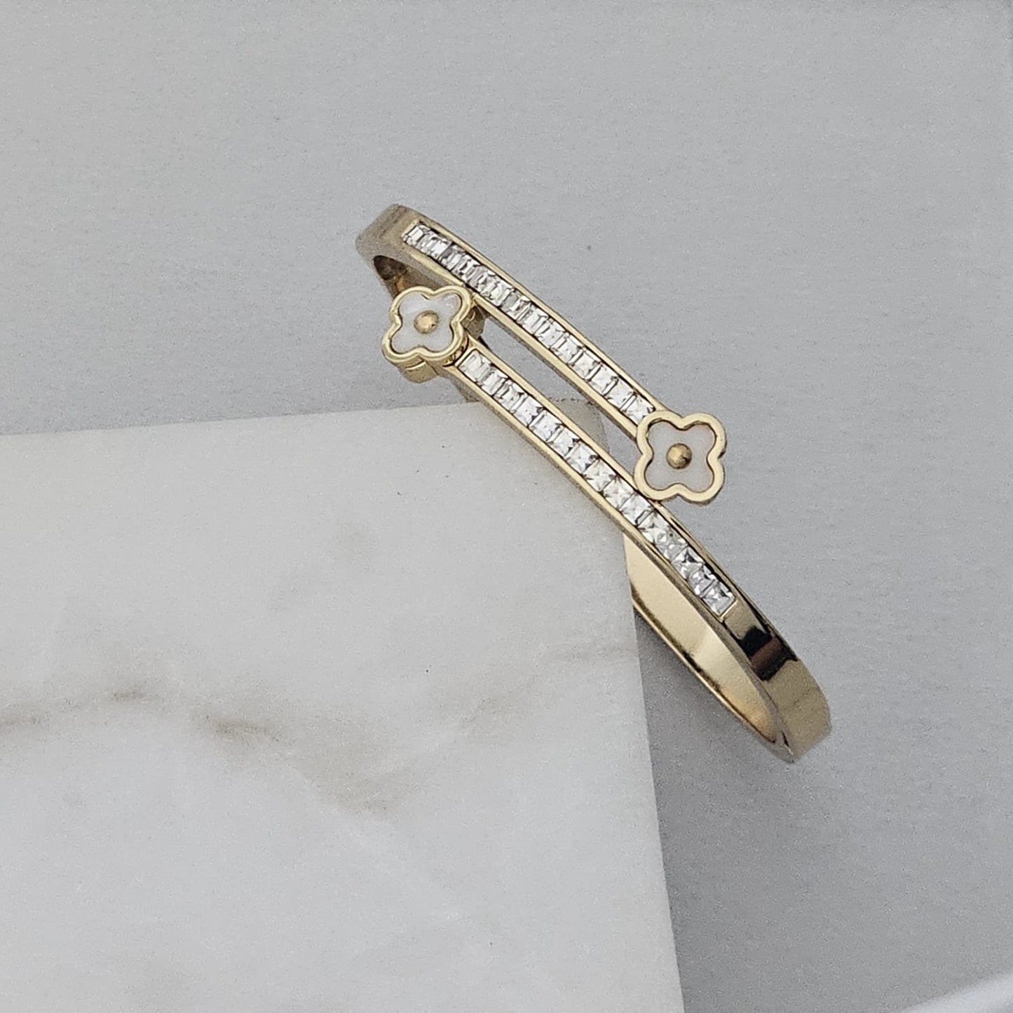 Golden Flower Layered Band Bracelet (Anti Tarnish) (Small Size)