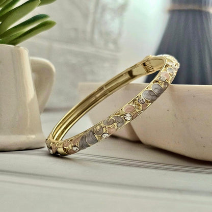 Women Thin Diamond Flower Enamel Kada Bracelet