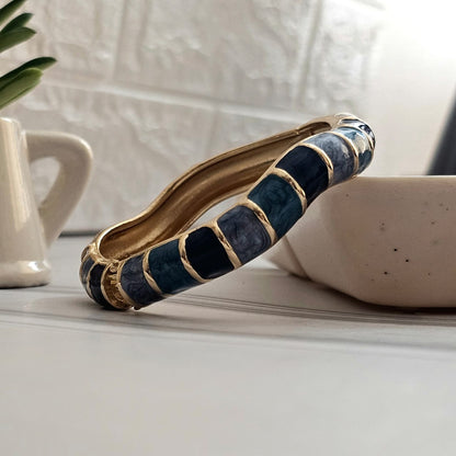 Women Curve Block Enamel Kada Bracelet