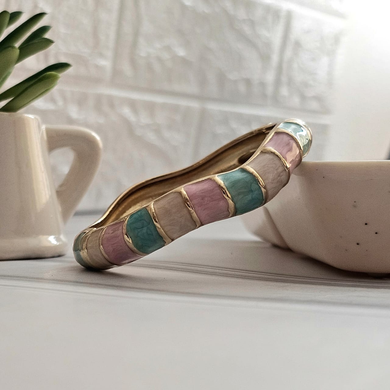 Women Curve Block Enamel Kada Bracelet