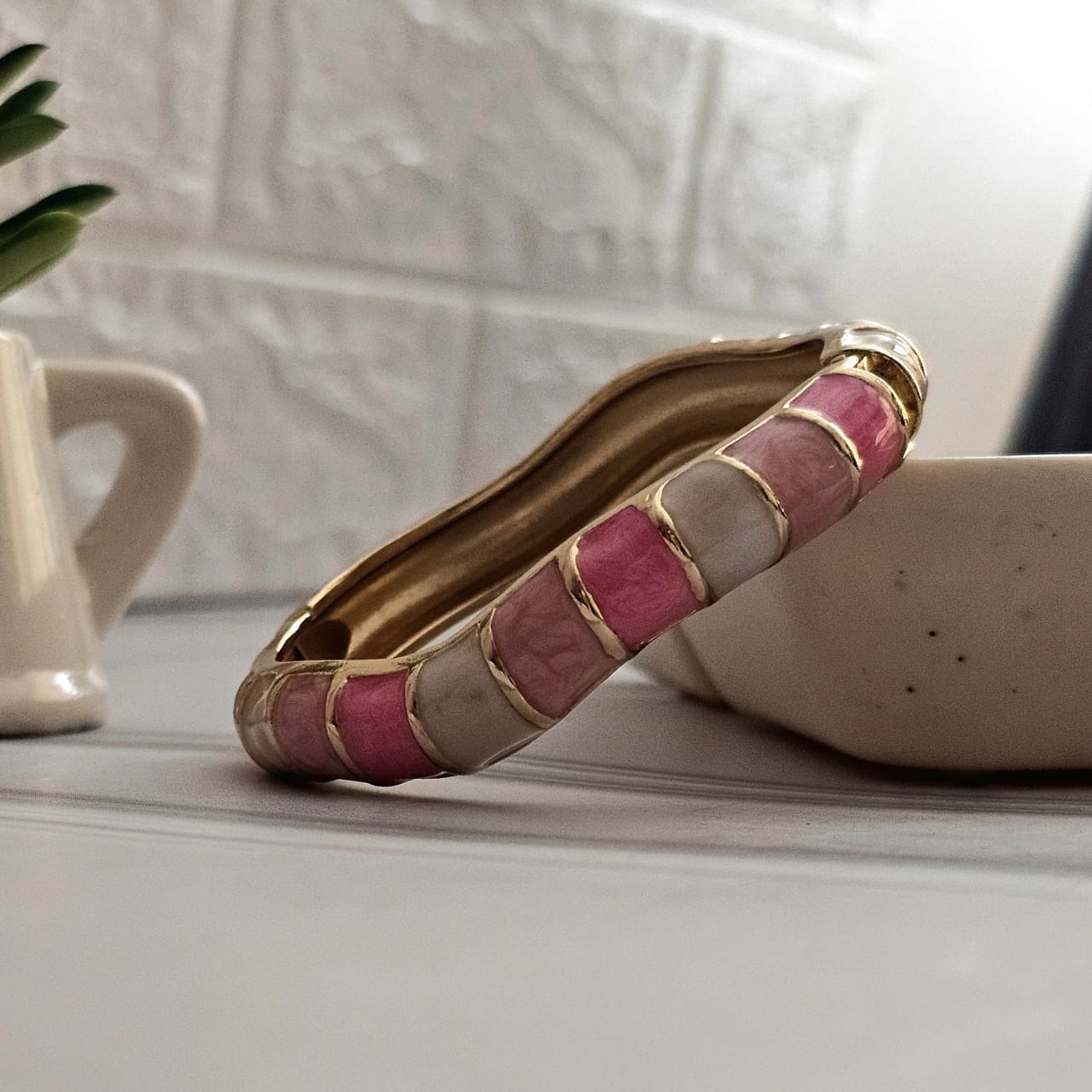 Women Curve Block Enamel Kada Bracelet