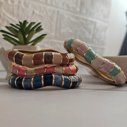 Women Curve Block Enamel Kada Bracelet