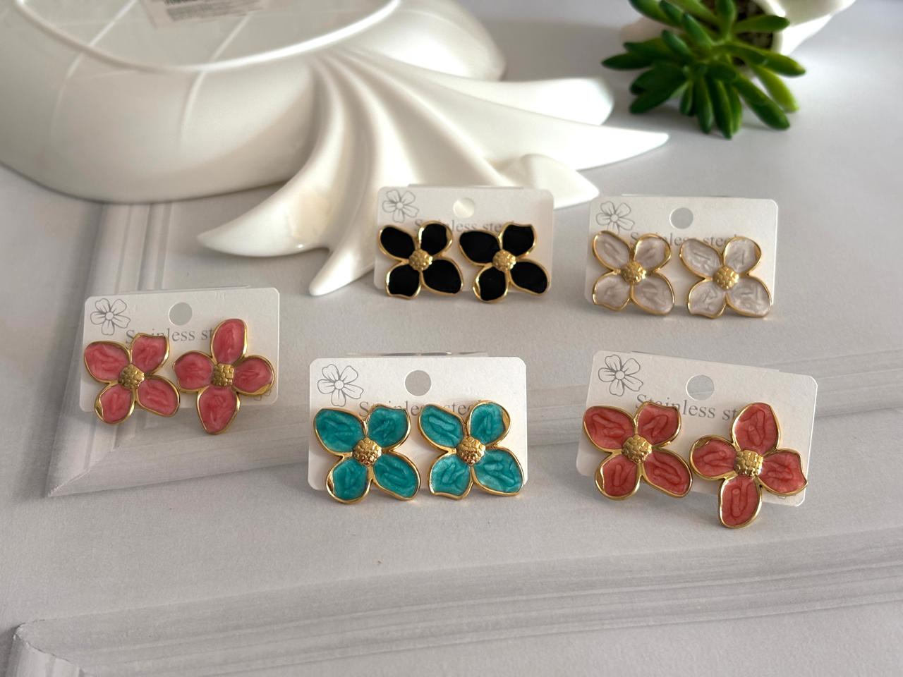 Women Enamel Elegant Flower Earring