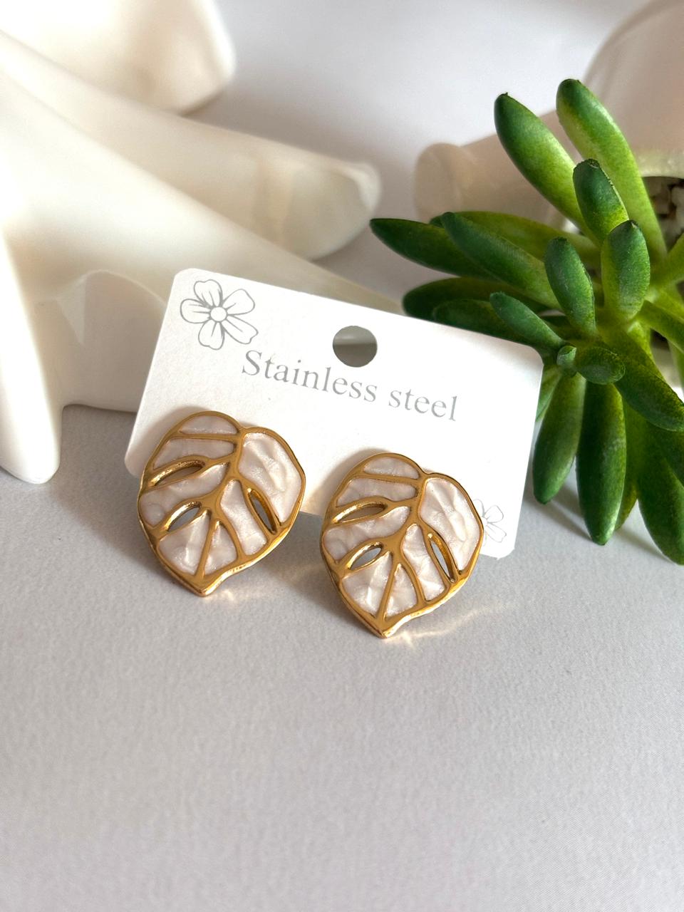 Women Enamel Leaf Earring