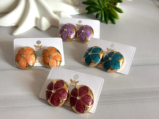 Women Enamel Embossed Flower Earring