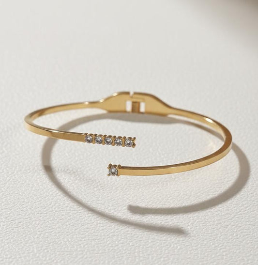 Women Elegant Openable Diamond Kada Bracelet (Anti Tarnish)