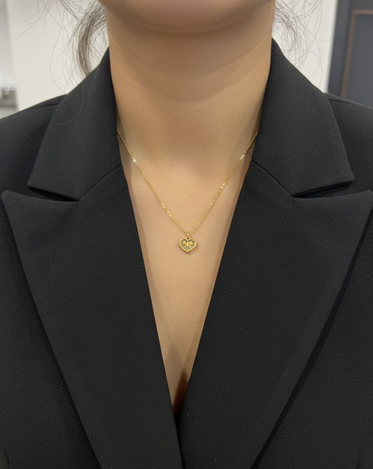 Women Golden Heart With Bow Necklace(Anti-Tarnish) - Nimé By Shop Trendys