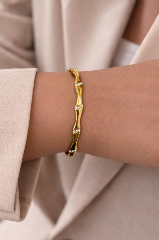 Women Bone Diamond Kada Bracelet (Anti Tarnish)