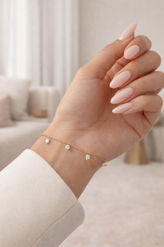 Golden Diamond Charm Chain Bracelet - Anti Tarnish - Nimé By Shop Trendys