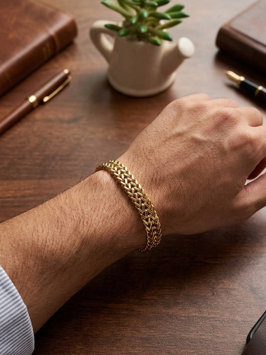 Men Golden Thick V Bracelet (Anti Tarnish) - Nimé By Shop Trendys