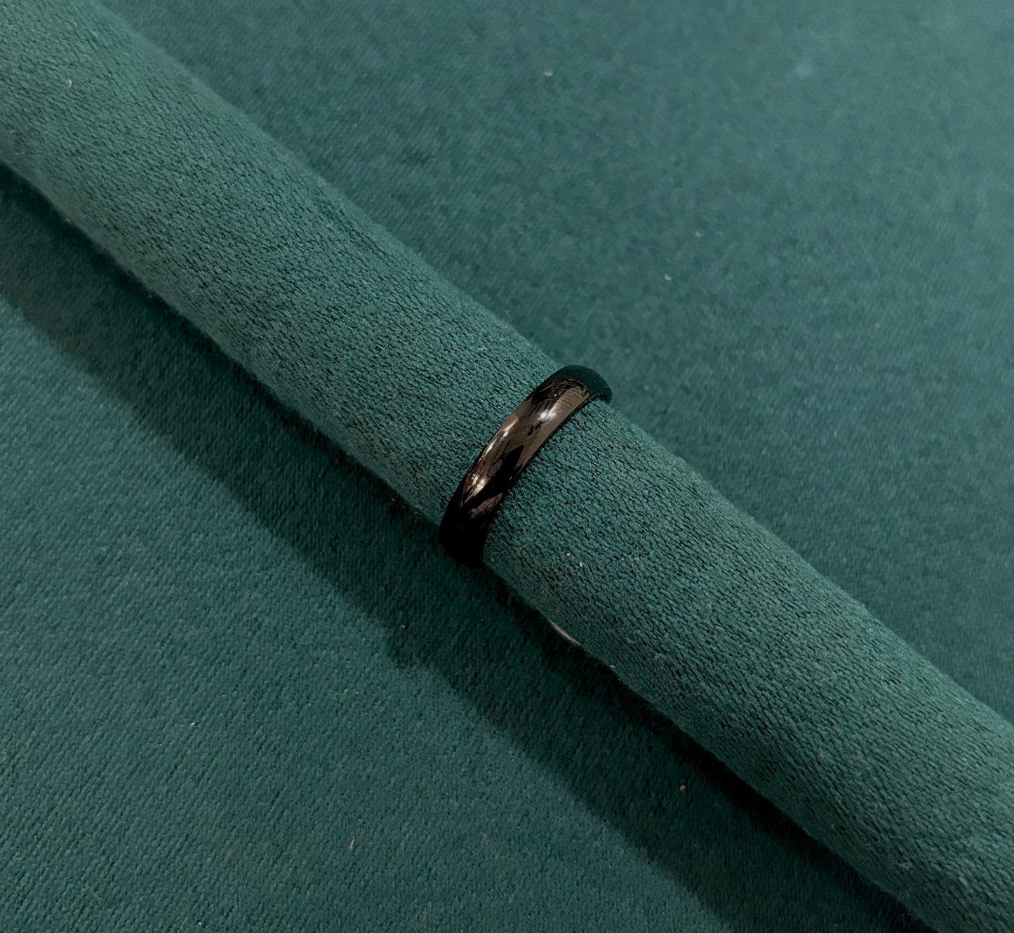 Men Plain Band Ring (Anti Tarnish)