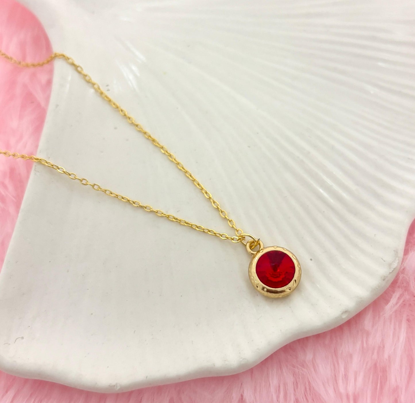 Seashell Bloom Golden Women Necklace