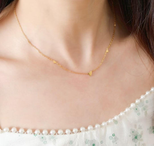 Golden Hearts Women Necklace (Anti Tarnish)