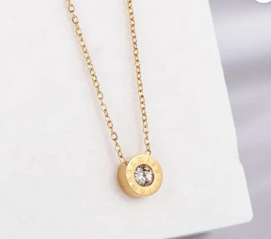 Golden Roman Charm Crystal Women Necklace (Anti Tarnish)