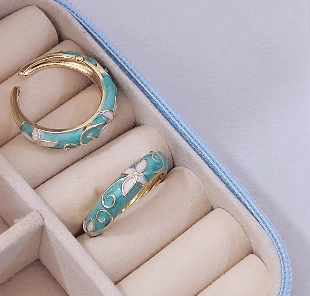 Floral Enamel Ring - Adjustable