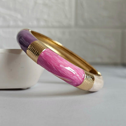 Women Elegant Enamel Kada Bracelet