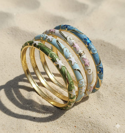 Women Elegant Floral Enamel Kada Bracelet