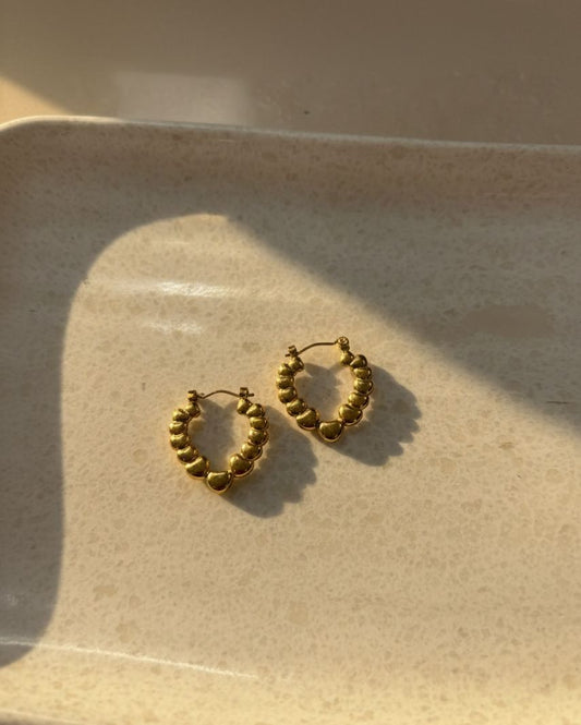 Women Golden Full Of Heart Bali Halo Earring (Anti Tarnish)