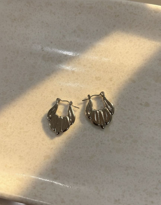 Women Silver Designer Bali Halo Earring (Anti Tarnish)