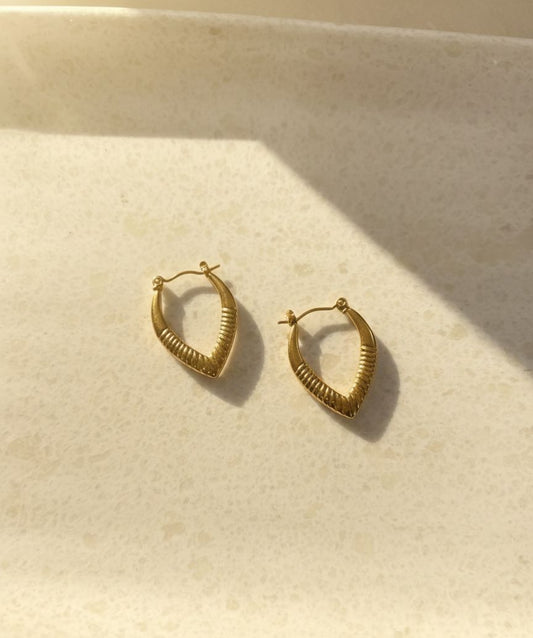 Women Golden Oval Drop Bali Halo Earring (Anti Tarnish)